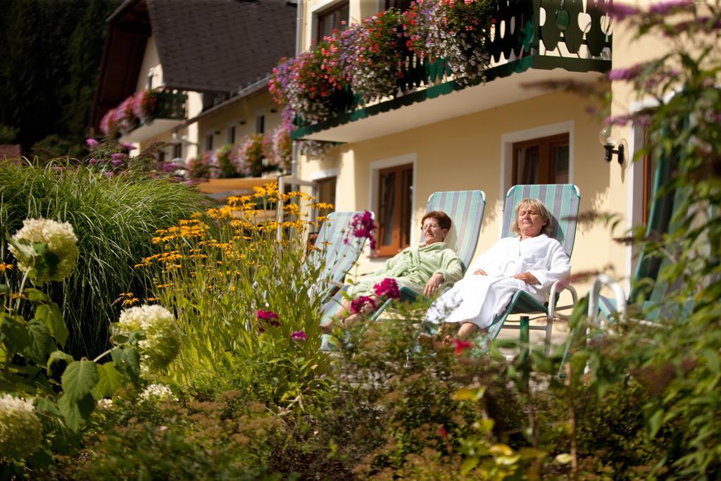 Hotel Moenichwalderhof Monichwald Экстерьер фото