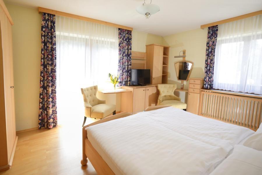 Hotel Moenichwalderhof Monichwald Экстерьер фото