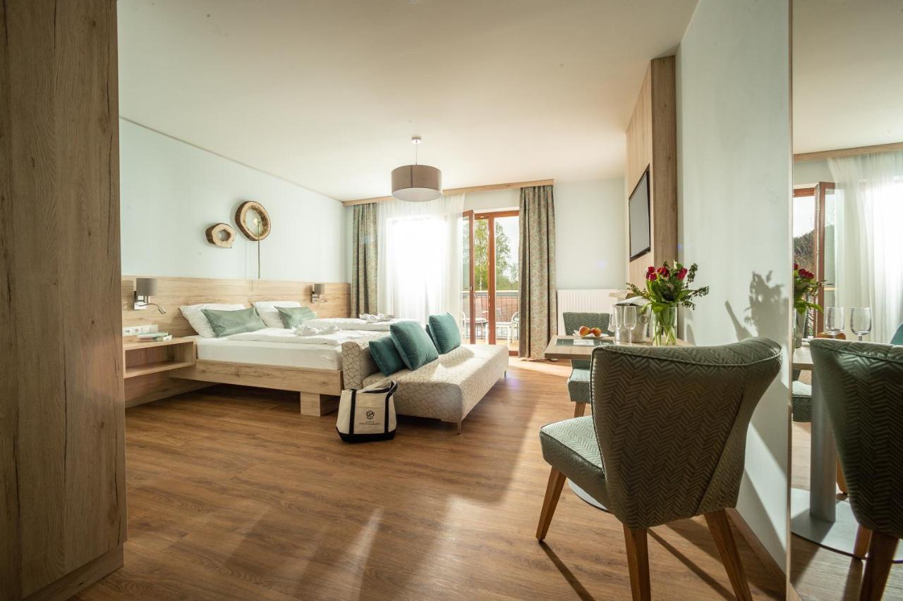 Hotel Moenichwalderhof Monichwald Экстерьер фото